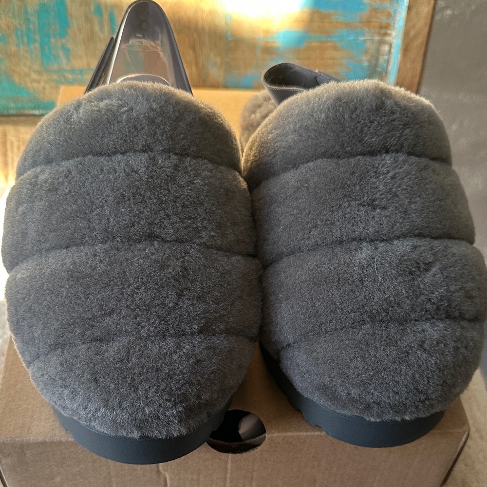UGG Women Fluff Slides
